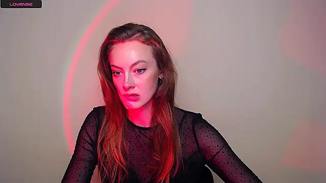 RoxySami  online show from 10-04-25, 12:14