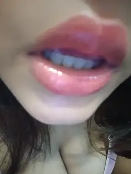 Snapshot of Hott_Muskan chatting on 06-10-26, 06:40 Hott Muskan online show from 06-10-26, 06:40