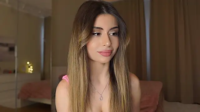 Snapshot of GeorginaHarn chatting on 02-22-26, 08:13 GeorginaHarn online show from 02-22-26, 08:13