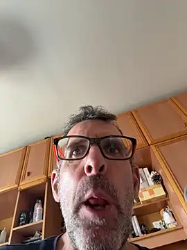 gigolobcn online show from 05-01-26, 03:05