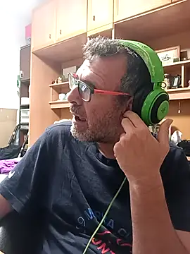 gigolobcn online show from 05-10-26, 05:12