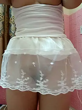 xiangxiang127 online show from 10-03-25, 11:07