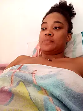 Snapshot of dahian_charlote02 chatting on 04-15-26, 02:57 dahian charlote02 online show from 04-15-26, 02:57