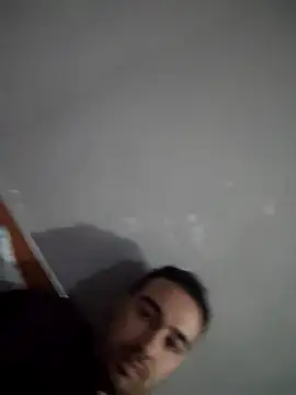 Snapshot of Aliii1657 chatting on 02-21-26, 01:28 Aliii1657 online show from 02-21-26, 01:28