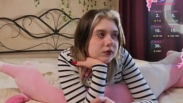 IrisSoCute online show from 09-19-25, 08:27