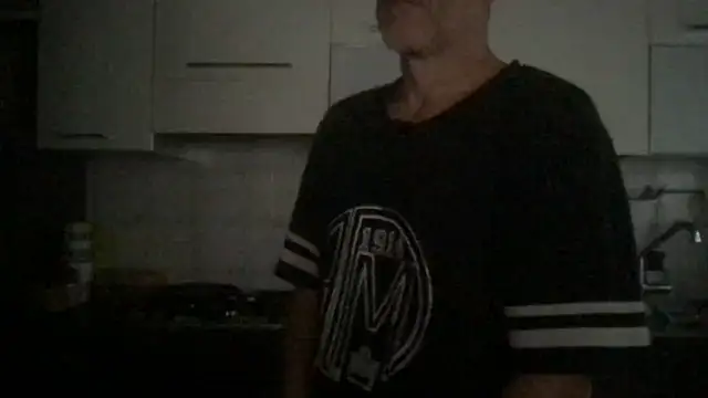 Axl hot online show from 06-24-26, 04:28