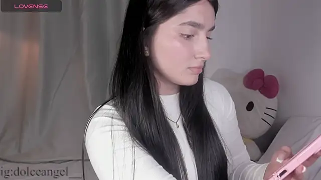 dulceangel   online show from 04-30-26, 04:08