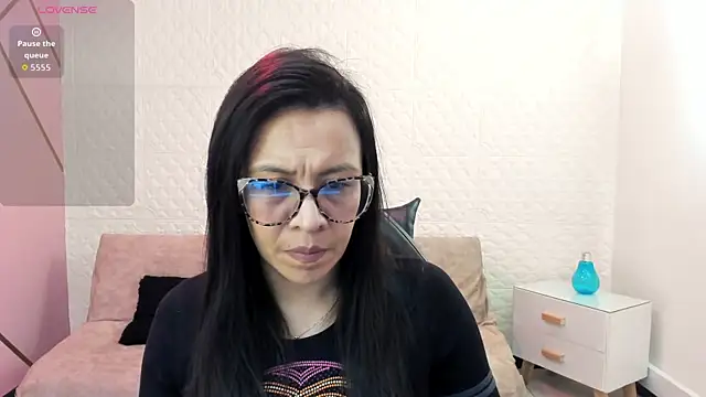 Eva mermaid online show from 10-21-25, 02:40