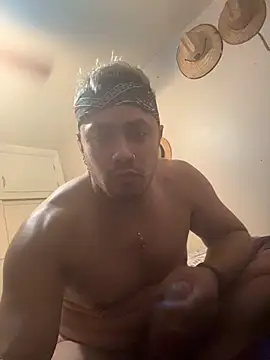 Snapshot of GirThyDock chatting on 10-23-25, 03:28 GirThyDock online show from 10-23-25, 03:28