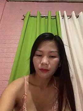 Snapshot of Cleo17 chatting on 04-12-26, 02:11 Cleo17 online show from 04-12-26, 02:11