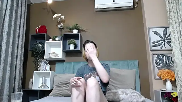DashaFlame online show from 06-18-26, 10:14