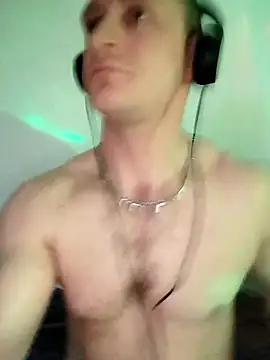 Dawidwi493  online show from 02-09-26, 01:09