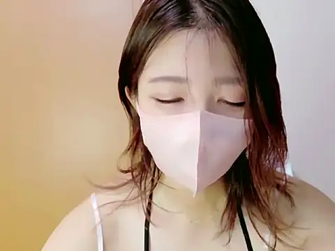 Snapshot of Nachu_72 chatting on 03-21-26, 04:17 Nachu 72 online show from 03-21-26, 04:17