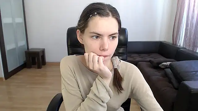 AmelieReve online show from 09-19-25, 08:38