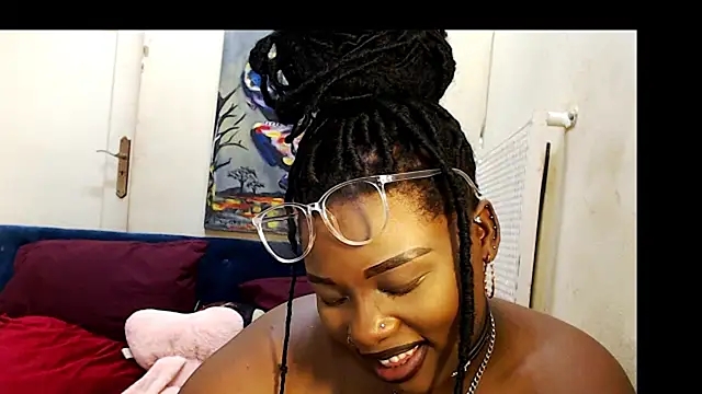 CurvyCocoxxx online show from 03-21-26, 08:30