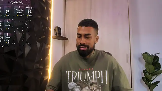 OstinDaniels online show from 06-12-26, 10:19