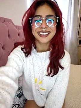 sarah lark  online show from 10-08-25, 12:03