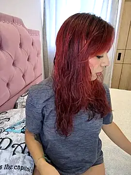 sarah lark  online show from 10-19-25, 12:06