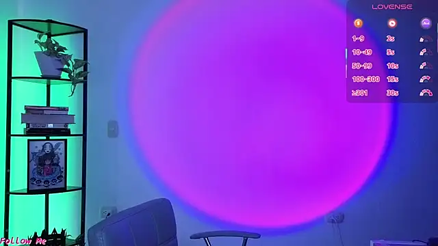 girldom online show from 03-17-26, 03:37