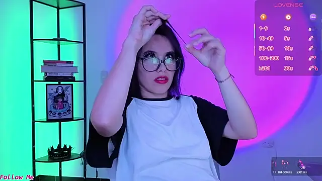 girldom online show from 03-20-26, 03:39