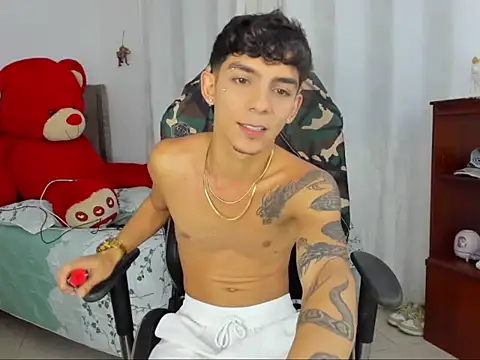 big latinn online show from 02-10-26, 02:15