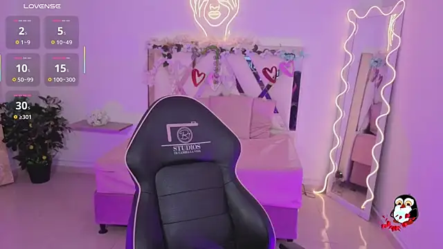 ZURY TAY online show from 12-18-25, 11:38