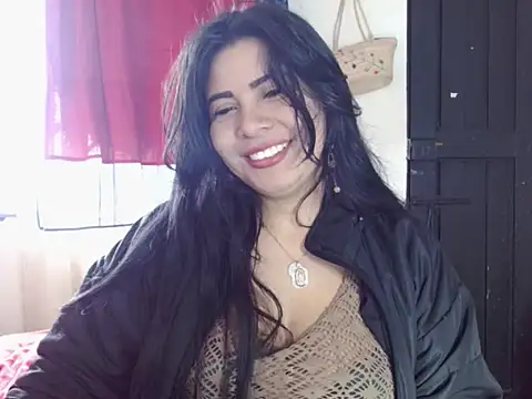Luna Indiaa online show from 09-22-25, 04:53