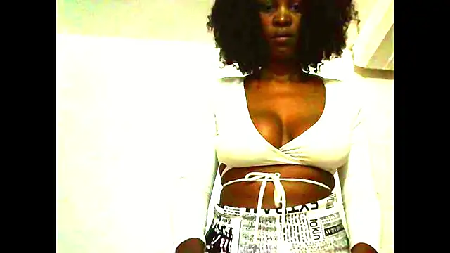 DesiredQueen25 online show from 09-15-25, 10:59