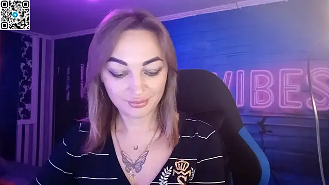 Blonde Temptation online show from 10-19-25, 12:39