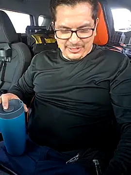 lucho8690 online show from 10-24-25, 09:11