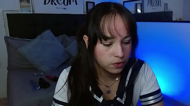 Eymmy 24 online show from 09-13-25, 02:11