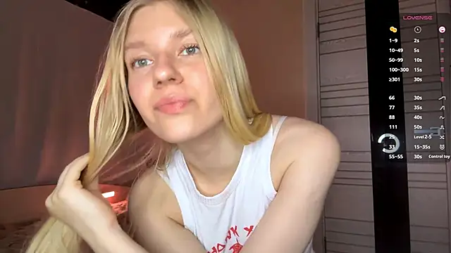 MaryjaneSpider online show from 10-10-25, 02:38