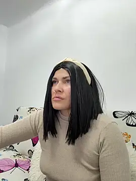 MiaKiittyy online show from 05-08-26, 07:41