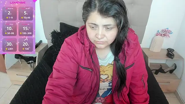 Snapshot of TifanyAmazinng chatting on 09-24-25, 12:19 TifanyAmazinng online show from 09-24-25, 12:19