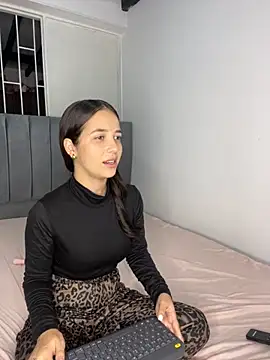 Snapshot of dalianataba chatting on 11-22-25, 02:49 dalianataba online show from 11-22-25, 02:49