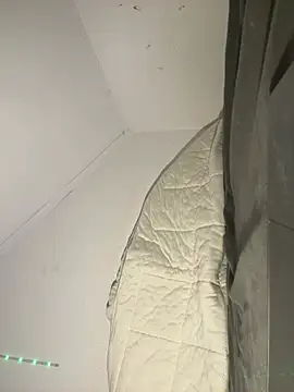 TwinklustbyEmi online show from 03-03-26, 02:07