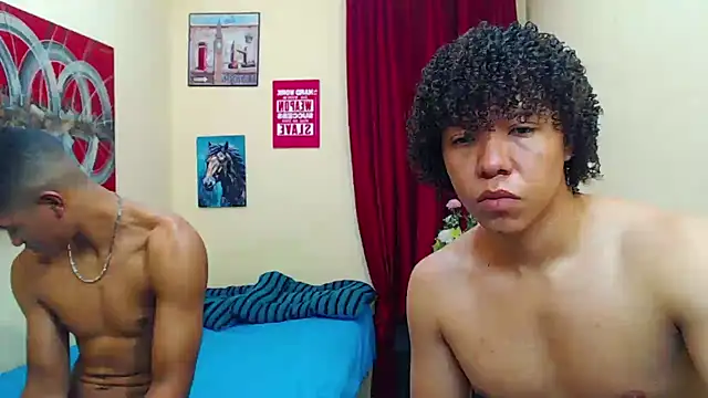 Black hugecock online show from 10-27-25, 01:15