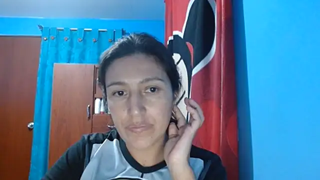 SarahFriendly online show from 07-09-26, 01:42