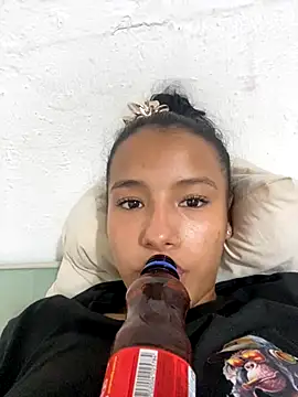 Snapshot of HadeSmit chatting on 10-13-25, 04:51 HadeSmit online show from 10-13-25, 04:51