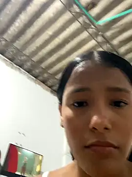 Snapshot of HadeSmit chatting on 10-15-25, 04:34 HadeSmit online show from 10-15-25, 04:34