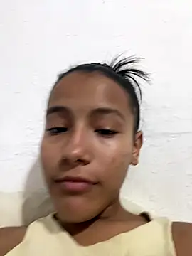 Snapshot of HadeSmit chatting on 10-19-25, 03:51 HadeSmit online show from 10-19-25, 03:51