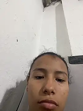 Snapshot of HadeSmit chatting on 10-21-25, 03:18 HadeSmit online show from 10-21-25, 03:18