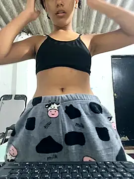 Snapshot of HadeSmit chatting on 10-23-25, 12:59 HadeSmit online show from 10-23-25, 12:59