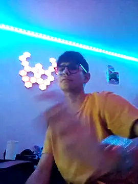 ElverCol online show from 03-16-26, 04:18