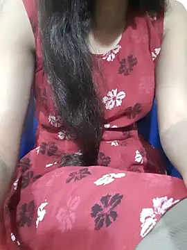 Snapshot of Aarti-kumri chatting on 11-02-25, 09:00 Aarti-kumri online show from 11-02-25, 09:00