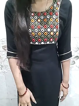 Aarti-kumri online show from 02-25-26, 06:50