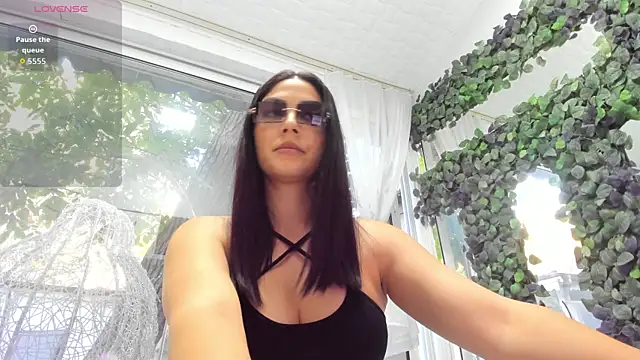 Snapshot of Lexi_Storm chatting on 09-14-25, 06:01 Lexi Storm online show from 09-14-25, 06:01