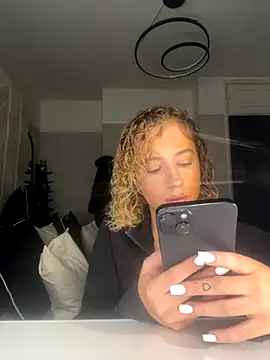 Aurorajadex online show from 11-05-25, 06:41