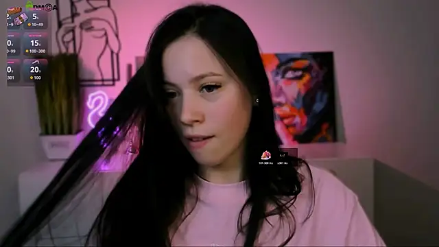 Snapshot of amanda-miki chatting on 11-14-25, 02:49 amanda-miki online show from 11-14-25, 02:49