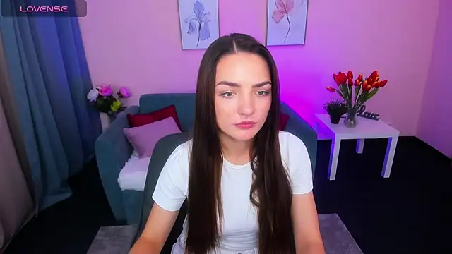 MyEllaLuvs online show from 09-17-25, 08:21